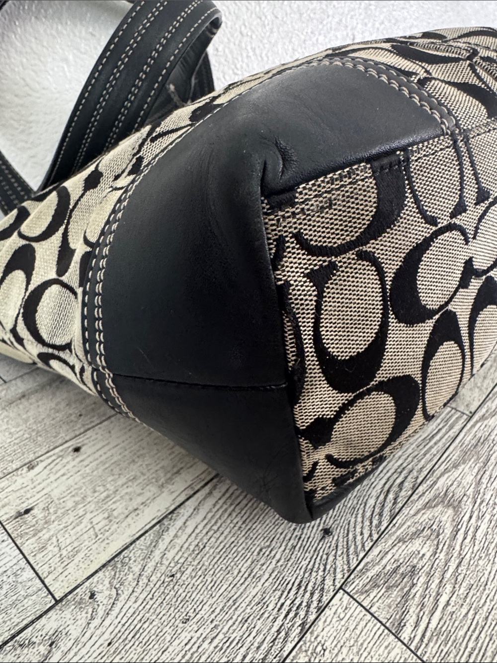 Coach Hampton Signature Turnlock Tote - Picture 8 of 15